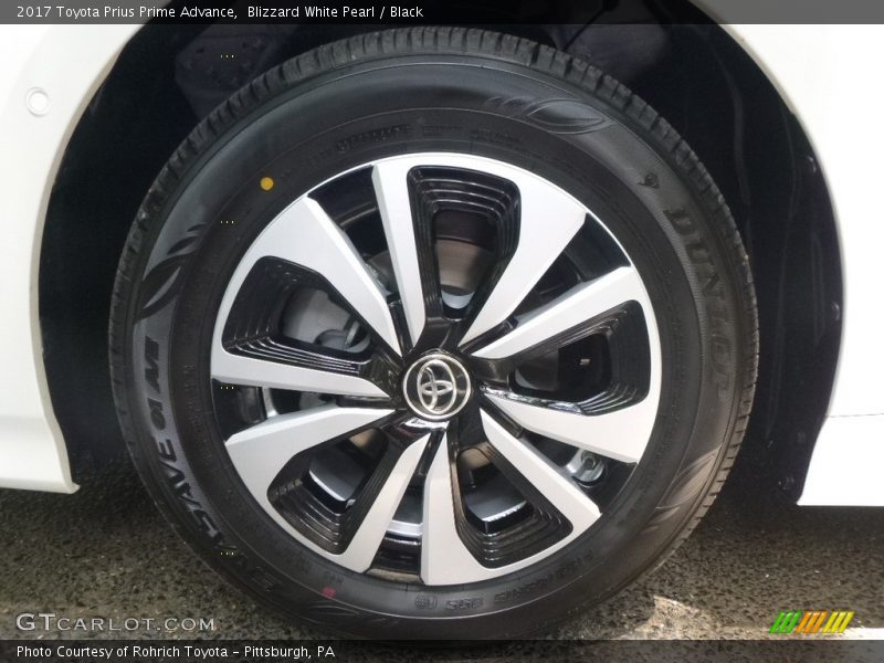 Blizzard White Pearl / Black 2017 Toyota Prius Prime Advance