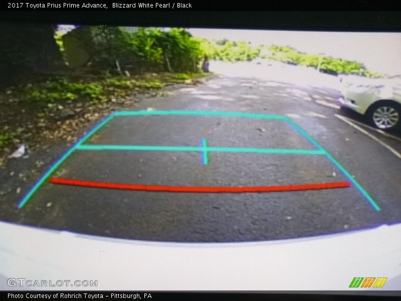 Blizzard White Pearl / Black 2017 Toyota Prius Prime Advance