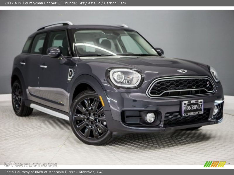 Thunder Grey Metallic / Carbon Black 2017 Mini Countryman Cooper S