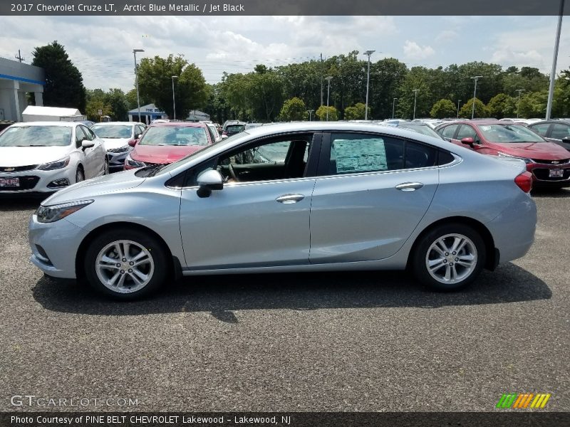 Arctic Blue Metallic / Jet Black 2017 Chevrolet Cruze LT