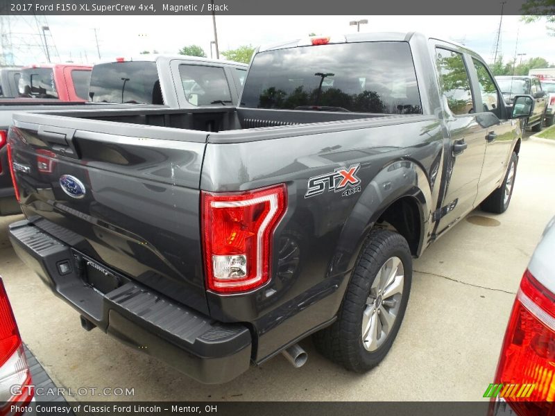 Magnetic / Black 2017 Ford F150 XL SuperCrew 4x4