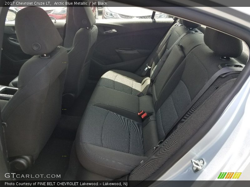 Arctic Blue Metallic / Jet Black 2017 Chevrolet Cruze LT