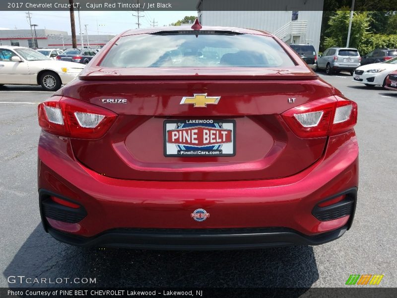 Cajun Red Tintcoat / Jet Black 2017 Chevrolet Cruze LT
