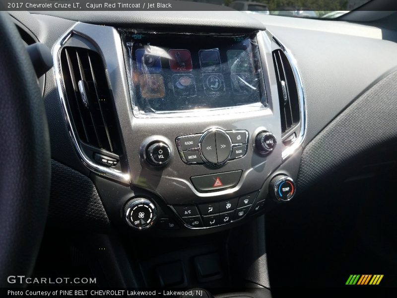 Cajun Red Tintcoat / Jet Black 2017 Chevrolet Cruze LT