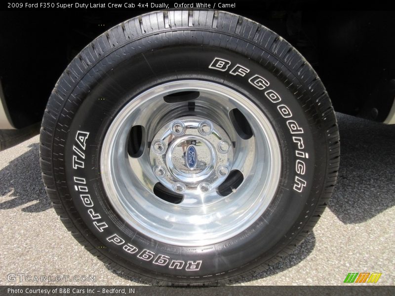 Oxford White / Camel 2009 Ford F350 Super Duty Lariat Crew Cab 4x4 Dually