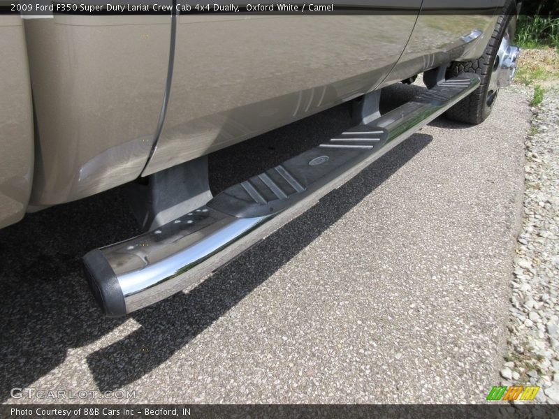 Oxford White / Camel 2009 Ford F350 Super Duty Lariat Crew Cab 4x4 Dually