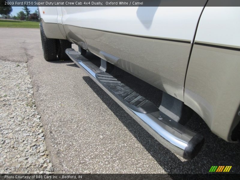 Oxford White / Camel 2009 Ford F350 Super Duty Lariat Crew Cab 4x4 Dually