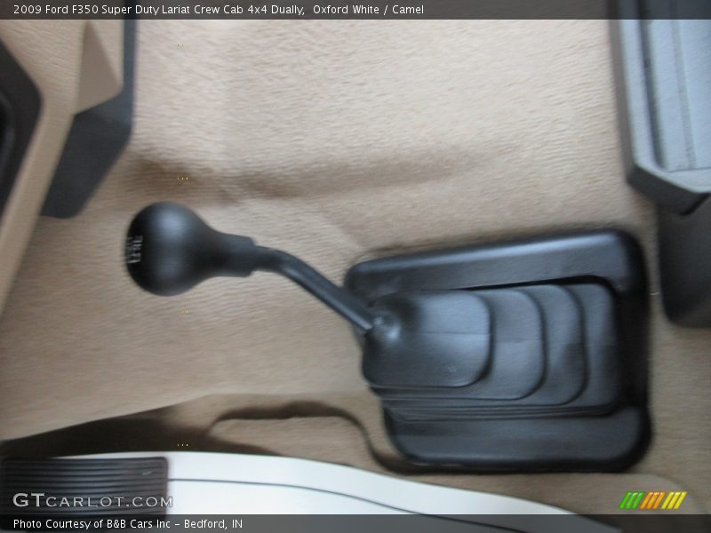 Oxford White / Camel 2009 Ford F350 Super Duty Lariat Crew Cab 4x4 Dually