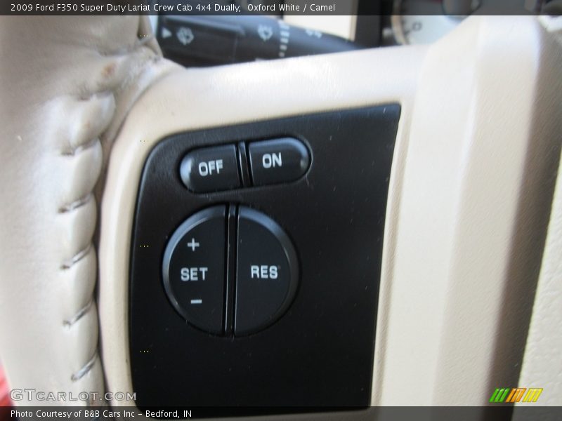 Oxford White / Camel 2009 Ford F350 Super Duty Lariat Crew Cab 4x4 Dually