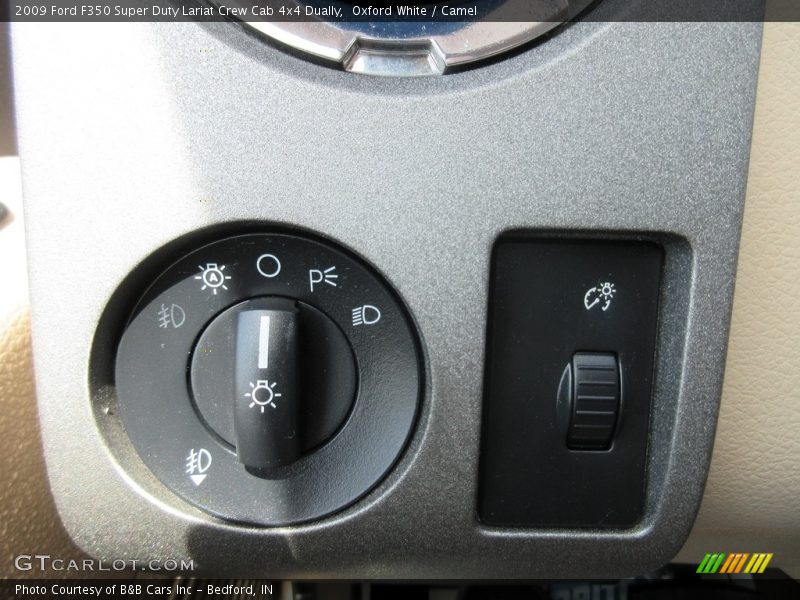 Oxford White / Camel 2009 Ford F350 Super Duty Lariat Crew Cab 4x4 Dually