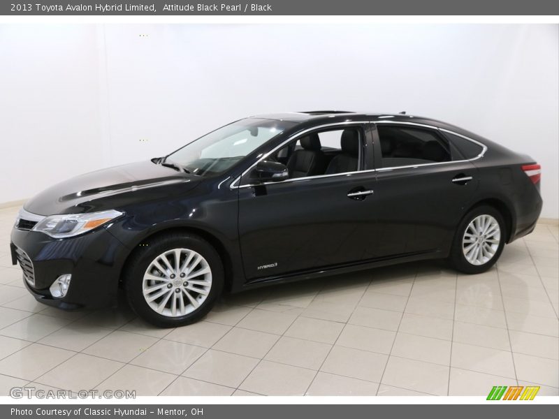 Attitude Black Pearl / Black 2013 Toyota Avalon Hybrid Limited
