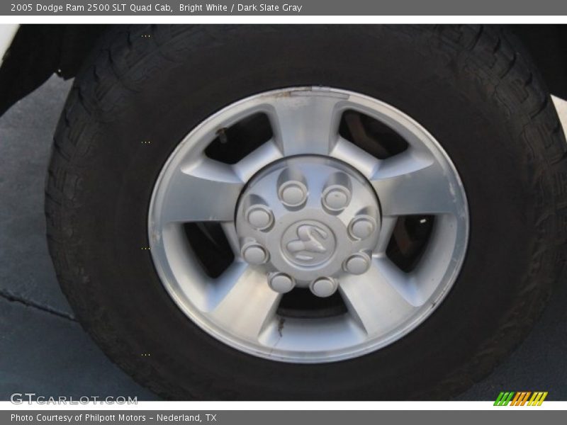 Bright White / Dark Slate Gray 2005 Dodge Ram 2500 SLT Quad Cab