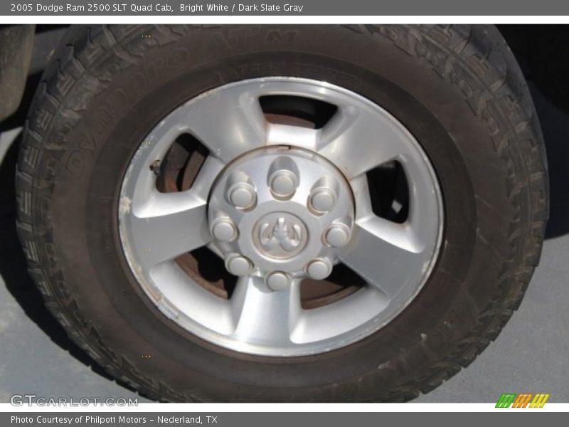 Bright White / Dark Slate Gray 2005 Dodge Ram 2500 SLT Quad Cab