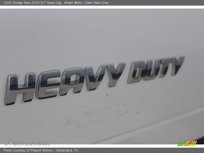Bright White / Dark Slate Gray 2005 Dodge Ram 2500 SLT Quad Cab