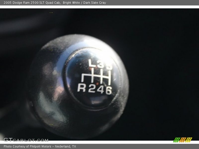 Bright White / Dark Slate Gray 2005 Dodge Ram 2500 SLT Quad Cab