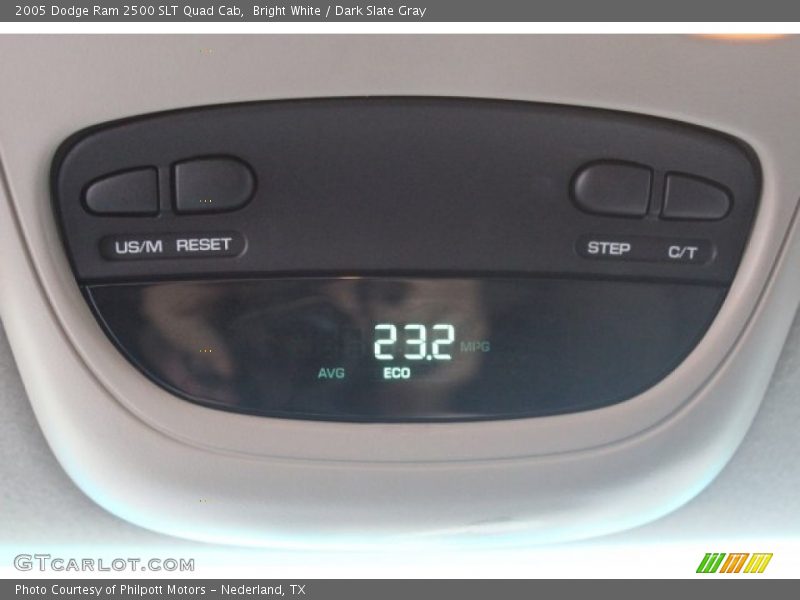 Bright White / Dark Slate Gray 2005 Dodge Ram 2500 SLT Quad Cab