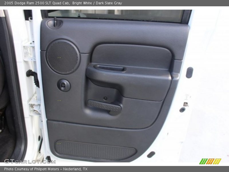 Bright White / Dark Slate Gray 2005 Dodge Ram 2500 SLT Quad Cab