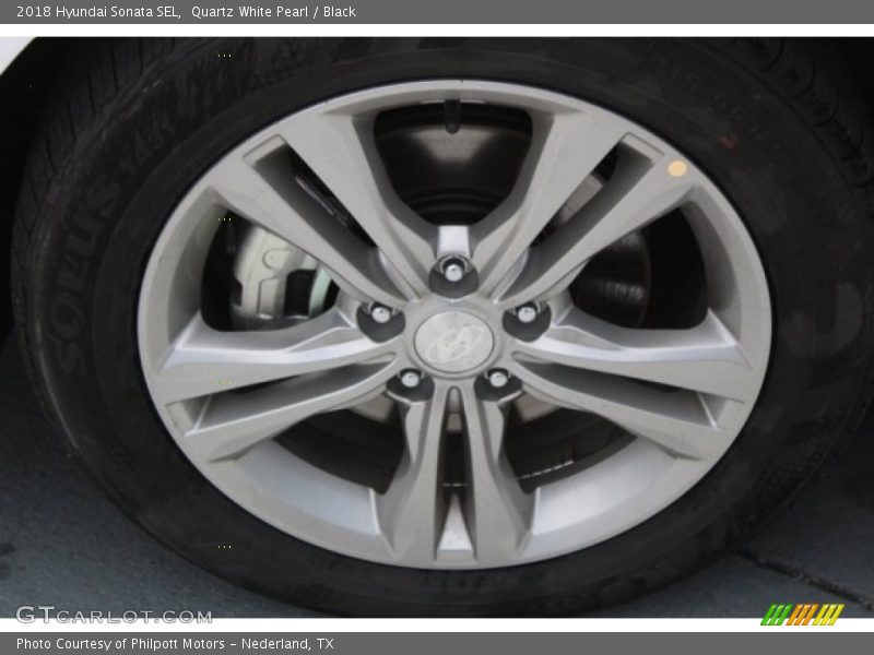 Quartz White Pearl / Black 2018 Hyundai Sonata SEL
