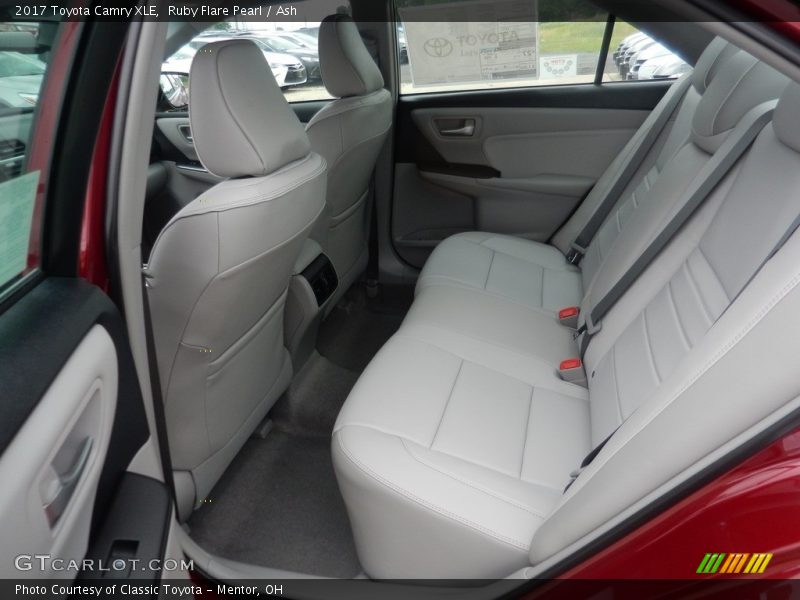 Ruby Flare Pearl / Ash 2017 Toyota Camry XLE