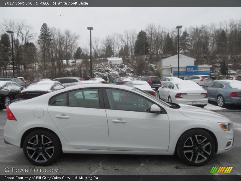 Ice White / Soft Beige 2017 Volvo S60 T5 AWD