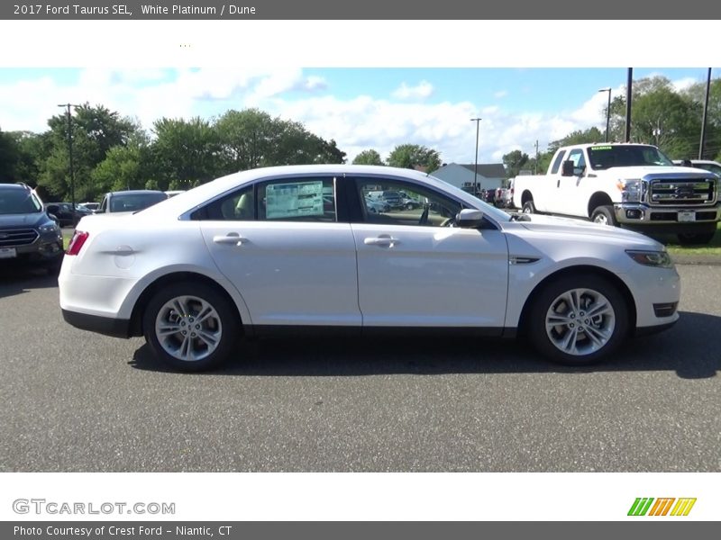 White Platinum / Dune 2017 Ford Taurus SEL