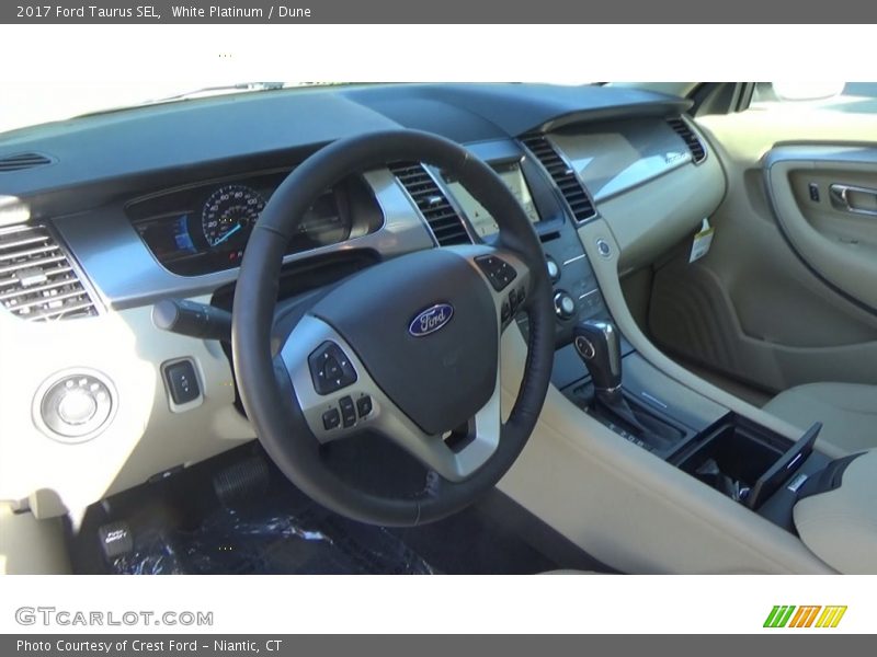 White Platinum / Dune 2017 Ford Taurus SEL