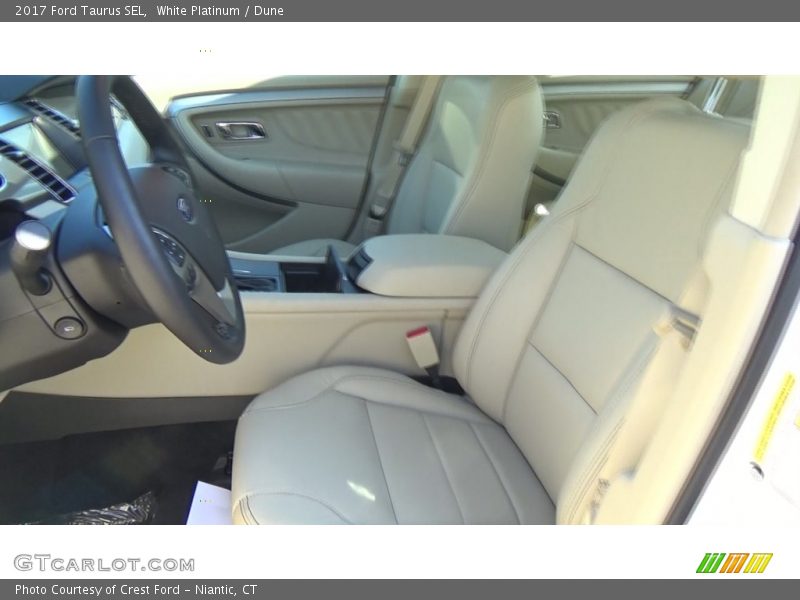 White Platinum / Dune 2017 Ford Taurus SEL