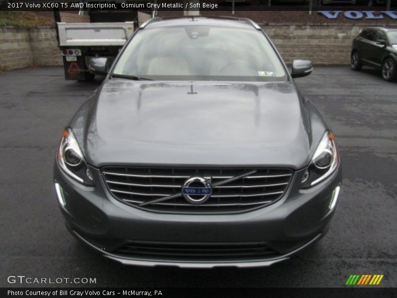 Osmium Grey Metallic / Soft Beige 2017 Volvo XC60 T5 AWD Inscription