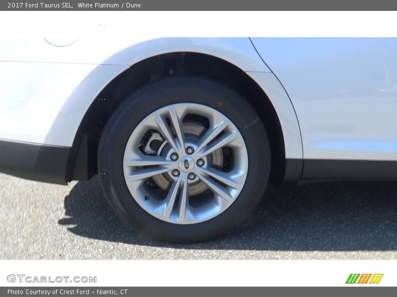 White Platinum / Dune 2017 Ford Taurus SEL