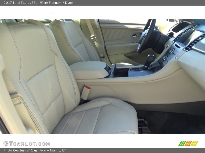 White Platinum / Dune 2017 Ford Taurus SEL