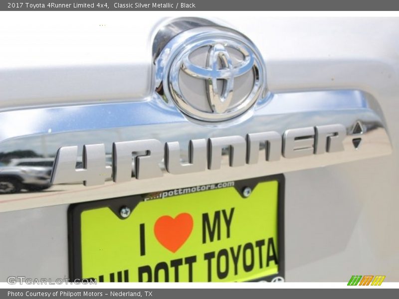 Classic Silver Metallic / Black 2017 Toyota 4Runner Limited 4x4