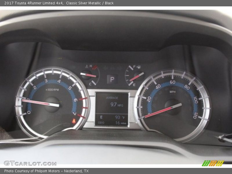 Classic Silver Metallic / Black 2017 Toyota 4Runner Limited 4x4