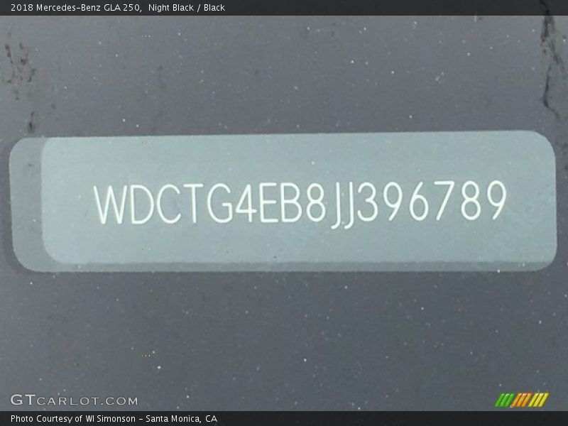 Night Black / Black 2018 Mercedes-Benz GLA 250