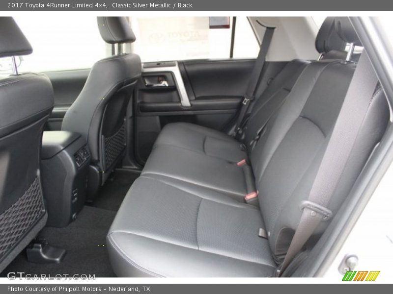 Classic Silver Metallic / Black 2017 Toyota 4Runner Limited 4x4