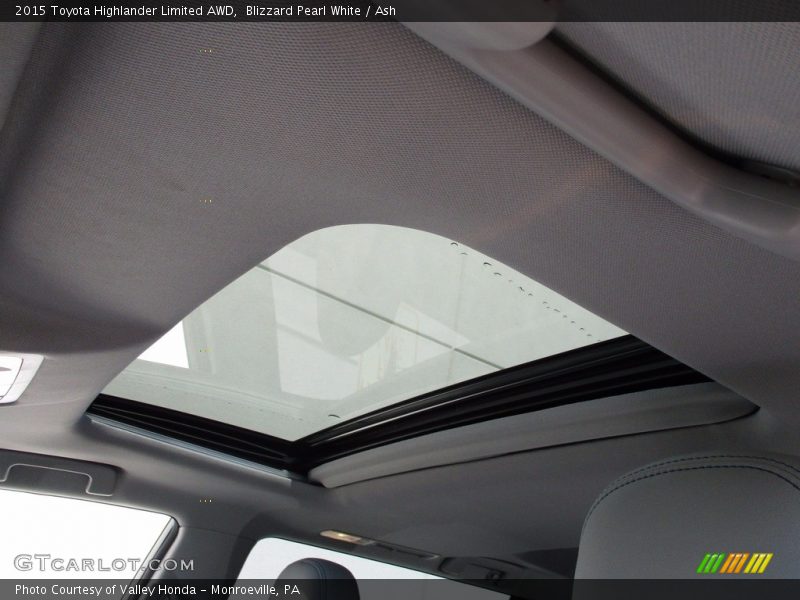 Blizzard Pearl White / Ash 2015 Toyota Highlander Limited AWD