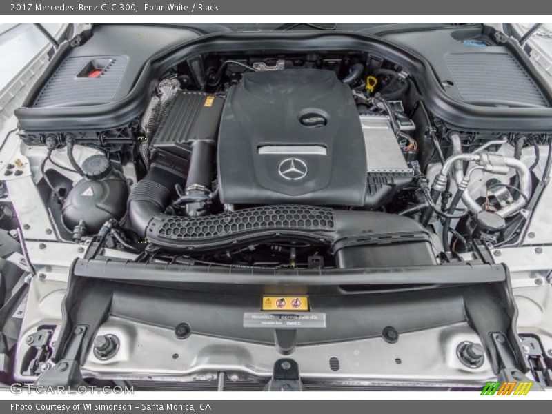 Polar White / Black 2017 Mercedes-Benz GLC 300