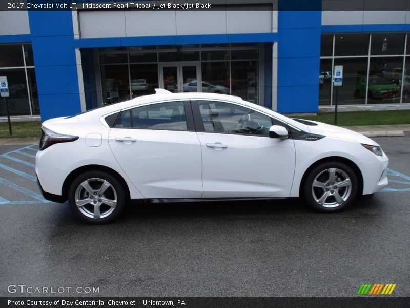 Iridescent Pearl Tricoat / Jet Black/Jet Black 2017 Chevrolet Volt LT