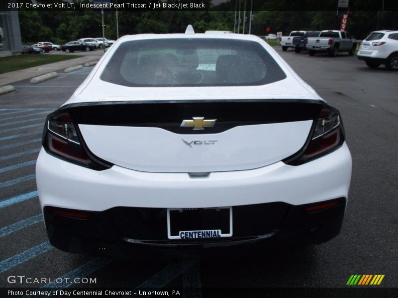 Iridescent Pearl Tricoat / Jet Black/Jet Black 2017 Chevrolet Volt LT