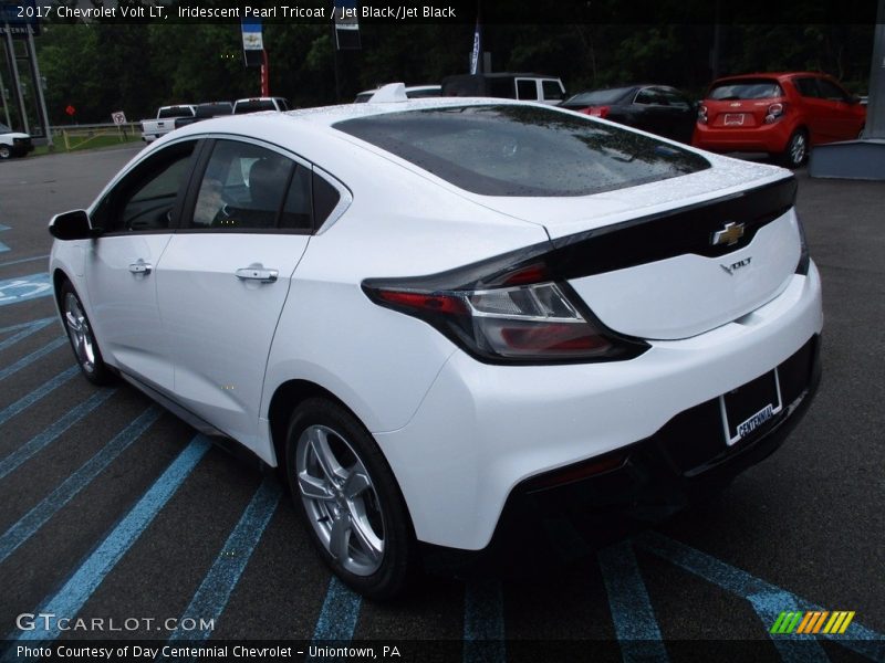 Iridescent Pearl Tricoat / Jet Black/Jet Black 2017 Chevrolet Volt LT