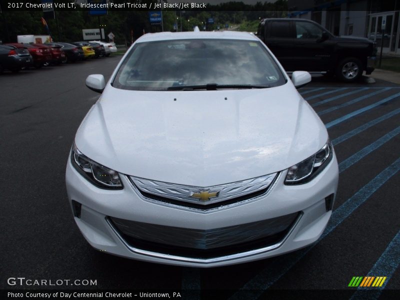 Iridescent Pearl Tricoat / Jet Black/Jet Black 2017 Chevrolet Volt LT