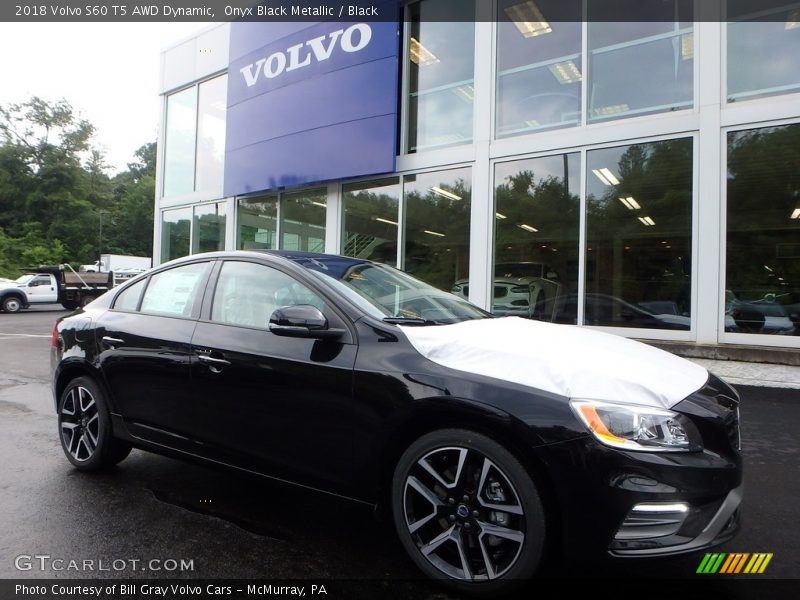 Front 3/4 View of 2018 S60 T5 AWD Dynamic