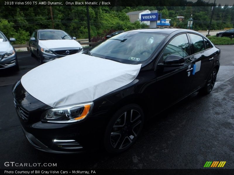 Onyx Black Metallic / Black 2018 Volvo S60 T5 AWD Dynamic