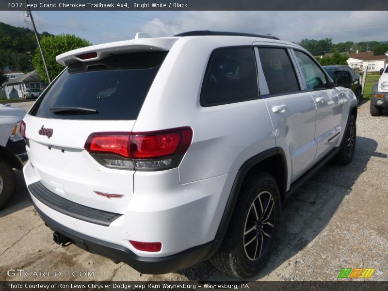 Bright White / Black 2017 Jeep Grand Cherokee Trailhawk 4x4