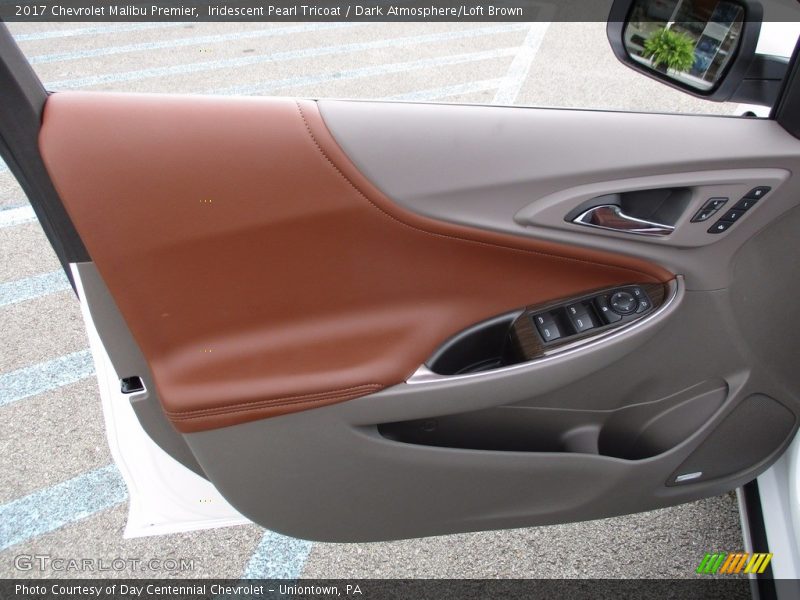 Iridescent Pearl Tricoat / Dark Atmosphere/Loft Brown 2017 Chevrolet Malibu Premier