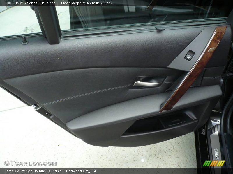 Black Sapphire Metallic / Black 2005 BMW 5 Series 545i Sedan