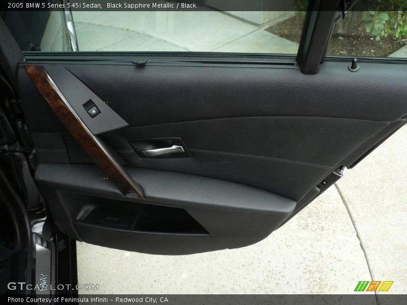 Black Sapphire Metallic / Black 2005 BMW 5 Series 545i Sedan