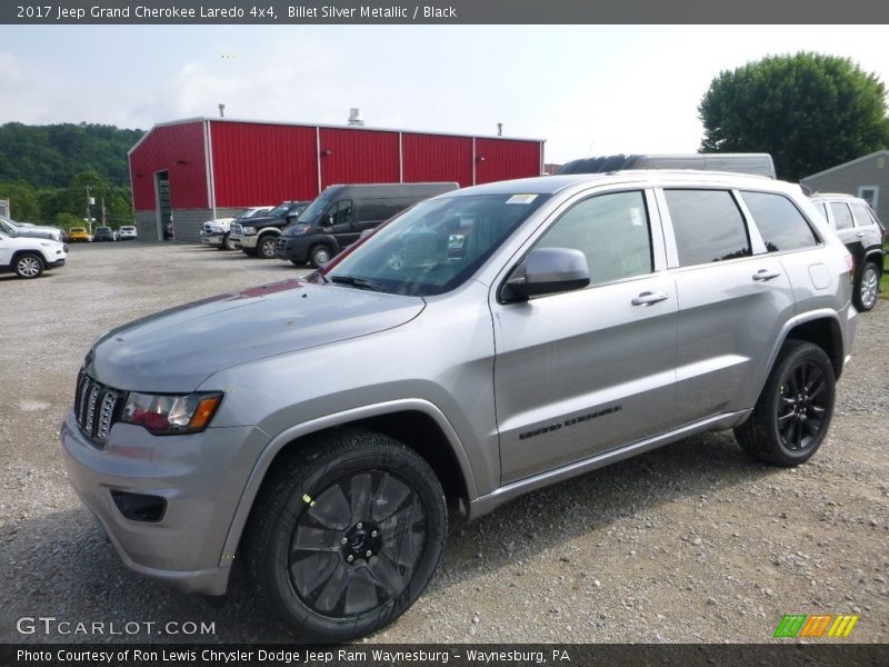 Billet Silver Metallic / Black 2017 Jeep Grand Cherokee Laredo 4x4