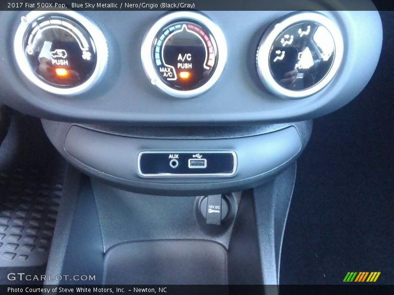 Blue Sky Metallic / Nero/Grigio (Black/Gray) 2017 Fiat 500X Pop