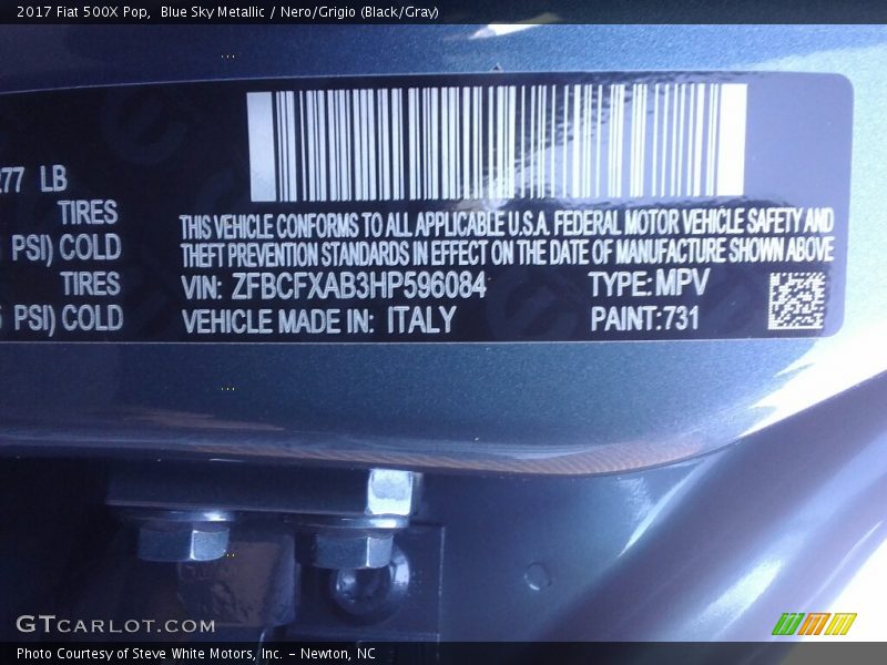 Blue Sky Metallic / Nero/Grigio (Black/Gray) 2017 Fiat 500X Pop