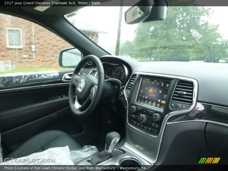 Rhino / Black 2017 Jeep Grand Cherokee Trailhawk 4x4